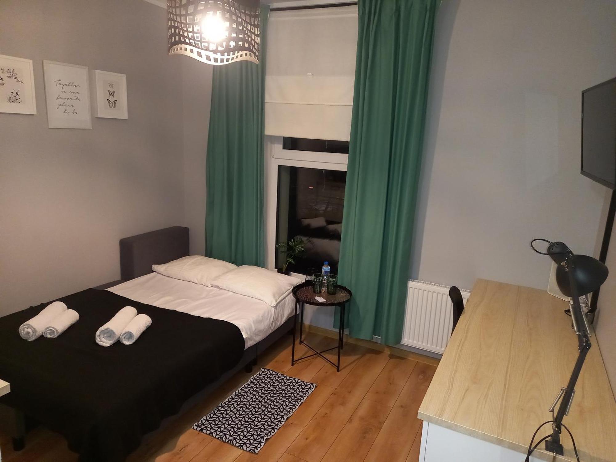 Przystanek Opole - Mikroapartamenty ภายนอก รูปภาพ